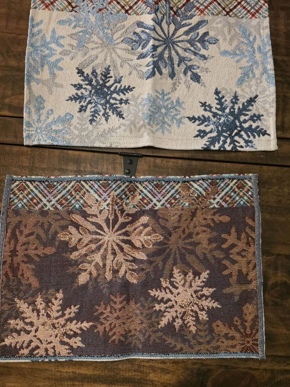 Holiday Snowflake Table Runner and Placemats Set - Blue